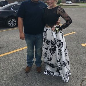 PROM DRESS FOR SALE!